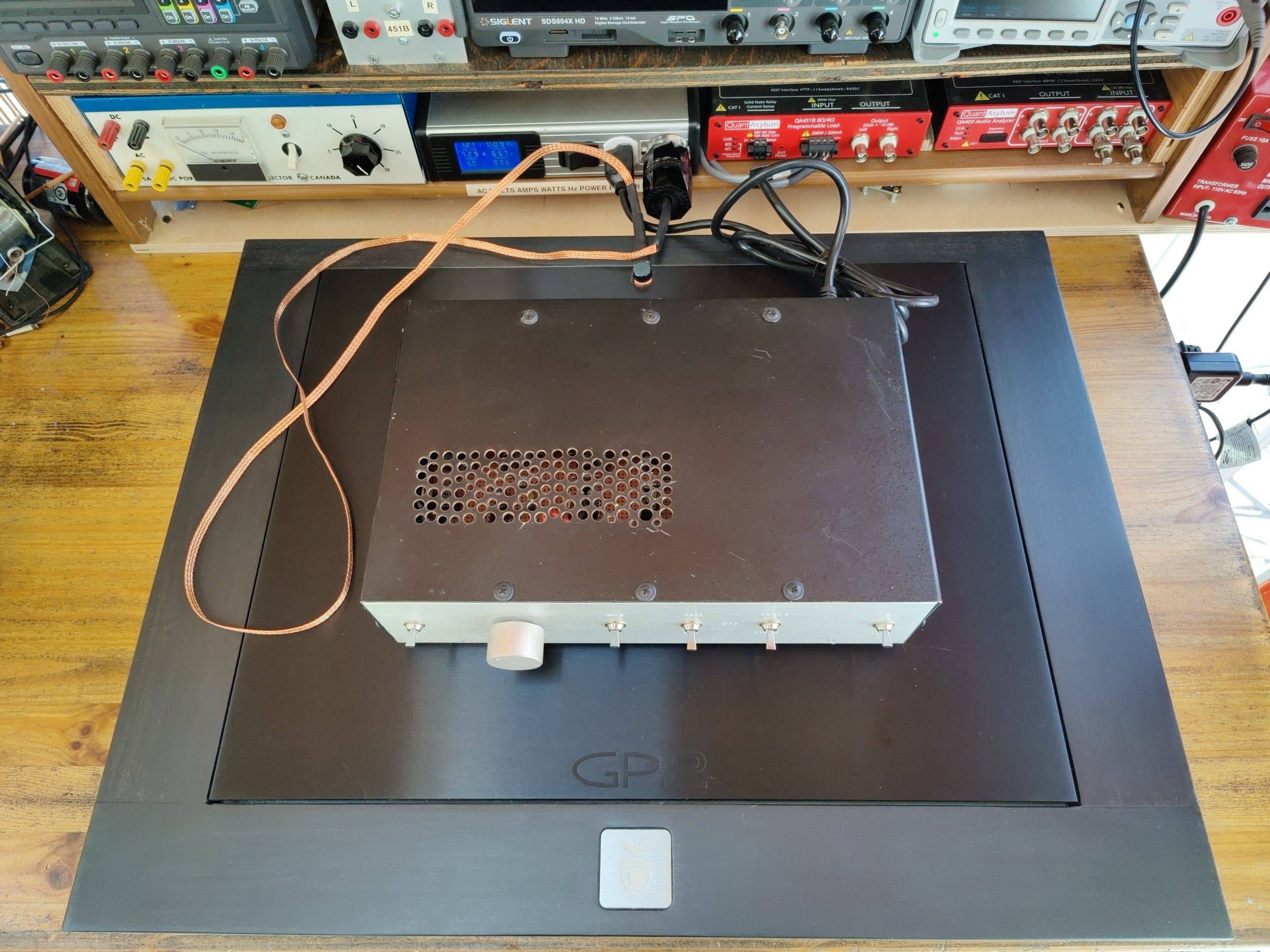 3_preamp_on_GP2_with_ground_strap